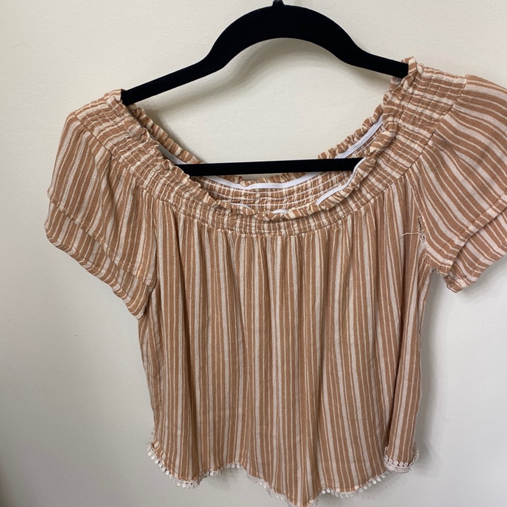 Ladies off the shoulder shirt
